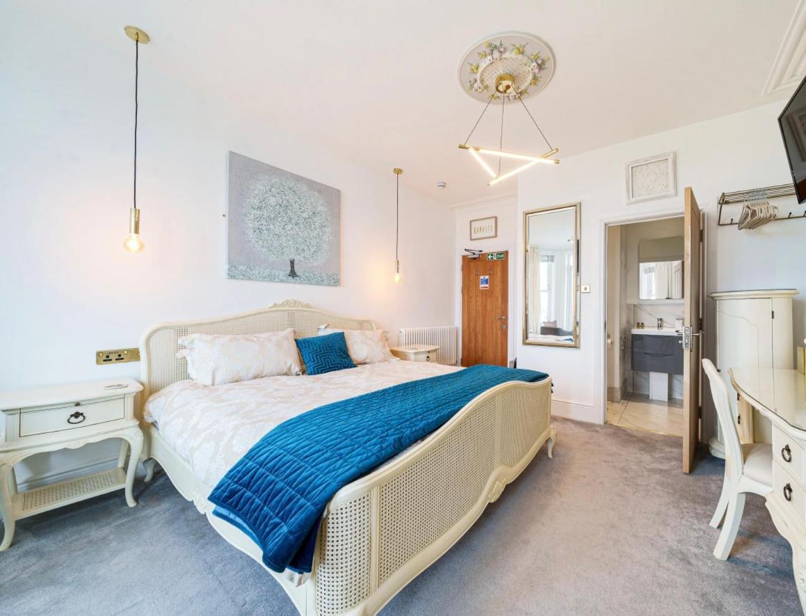 Lazy Waves Boutique B&B Newquay  Ngoại thất bức ảnh